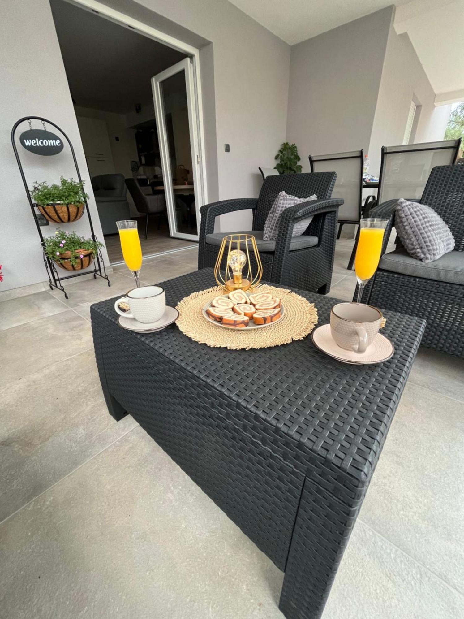 Apartman Oliva Zadar Extérieur photo